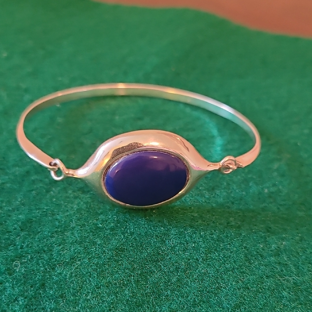 Silver Bracelet with Purple Stone